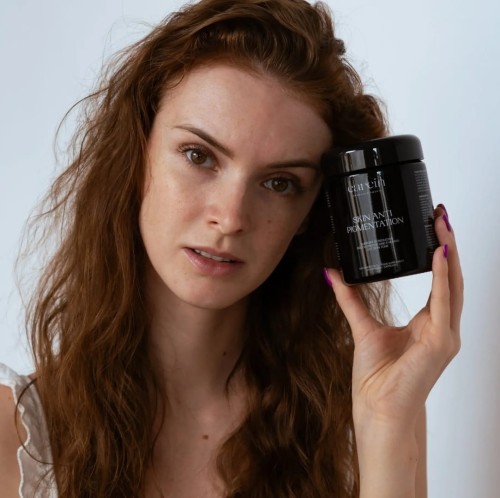 CAREIN-Skin-Anti-Pigmentation-Kuracja-30-dni-Jednolita-skora-bez-przebarwien-60-kaps_[3138]_1200.jpg